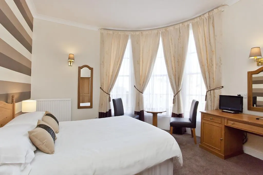סקארבורו The Dickens Bar & Inn בריטניה
